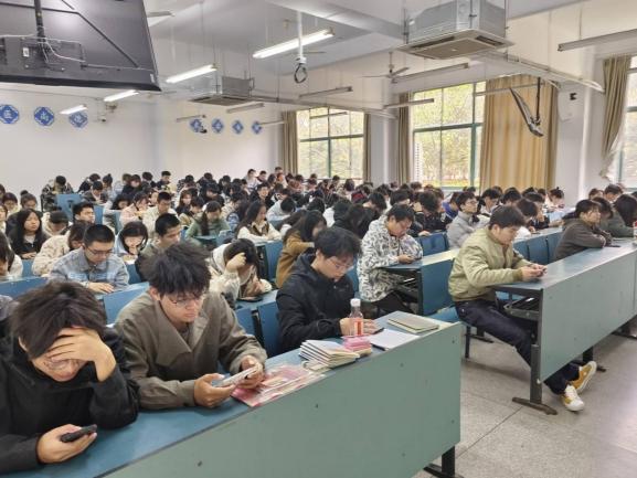 2ecb2912bee048ea22e75cbbd6c6254